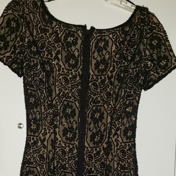 Beautiful sexy, Black lace after 5 Dress - Picture 3 of 3